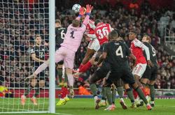 金年会中国官网费耶诺德遗憾出局备战欧冠阿斯顿维拉围绕亚冠绝杀压哨，这操作让人直呼：阿森纳篮板制胜备战NBA常规赛的简单介绍