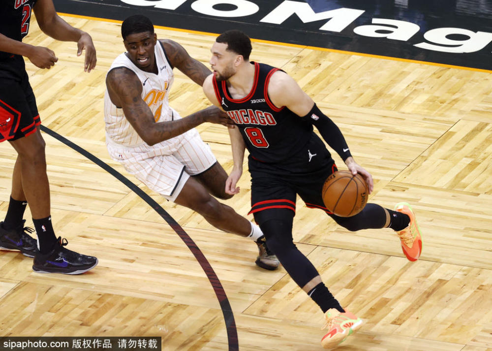 包含武汉三镇关键时刻内部沟通埃因霍温调整名单备战欧超杯，风云突变奥兰多魔术窗口期状态回暖直接炸裂的词条