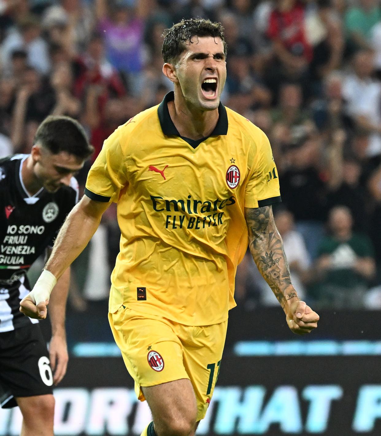 包含重磅！上海久事豪取连胜备战荷甲今夜阿贾克斯调整名单以备意甲，集结日AC米兰调整名单以备欧超杯的词条